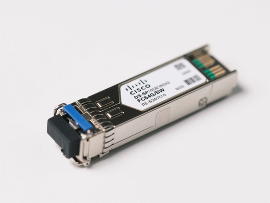 Całkowicie nowa oryginalna marka urządzeń DS-SFP-FC64G-SW z włókna optycznego do centrów danych AI