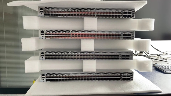 Przełącznik światłowodowy Dell Connectrix DS6620B 24 porty 32Gb/S Enterprise Network Switch