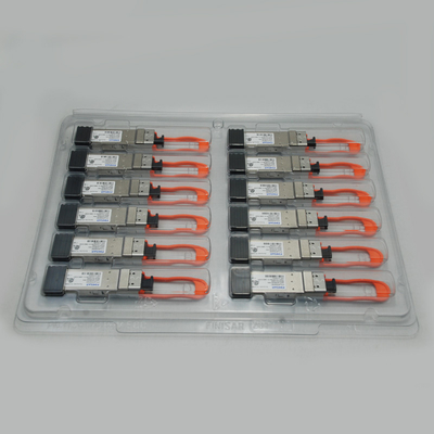 Finisar FTL410QD4C 40GBASE-SR4 / 10GBASE-SR 300m QSFP+ Gen4 Breakout do 10GBASE-SR Ethernet