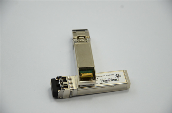 FTLF8529P3BCV-QL 16G SFP+ 850nm Optyczny moduł nadawczo-odbiorczy o krótkiej długości fali z możliwością podłączenia na gorąco