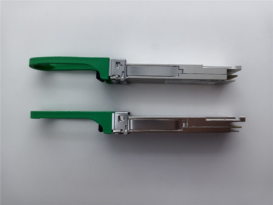 Brocade 57-1000480-01 XBR-000285 128G QSFP28 2km 1310nm SMF Transceiver Module Z LC Connector