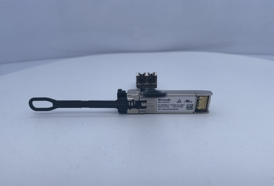 Oryginalny Brocade 57-1000495-01 XBR-000462 (1-Pack) 64G FC SW MMF 300m FC LC Konektor SFP+ Transceiver