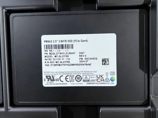 Oryginalny dysk SSD Samsung 3.84TB U.2 MZQL23T8HCLS-00A07 PCIe 4.0 NVMe TLC Enterprise SSD do serwerów i pamięci masowej w chmurze