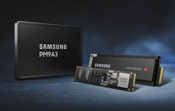 Oryginalny Samsung PM9A3 MZQL27T6HBLA-00A07 7,68TB SSD PCIe 4.0 6900MB/s Enterprise Solid State Drive dla HPC