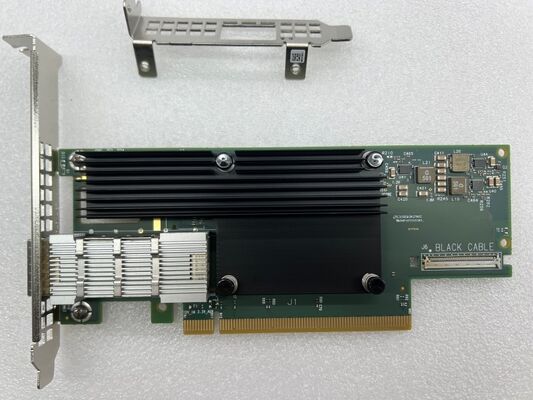 NVIDIA ConnectX-6 MCX653105A-HDAT 200Gb/s HDR InfiniBand Adapter dla HPC AI Datacenter Cluster
